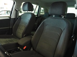 SUV Volkswagen Tiguan 14 av 21