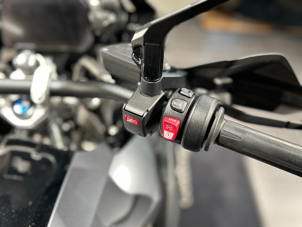 BMW R1250GS /3,45%/ Akrapovic / Sidoväskor