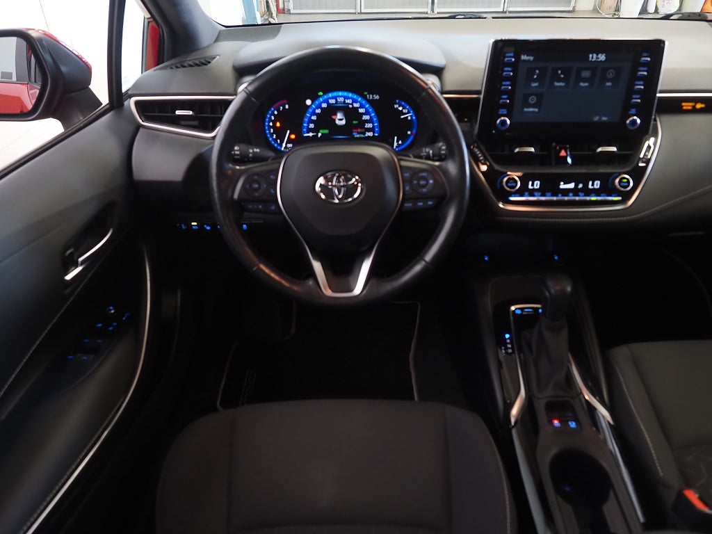 Toyota Corolla 2.0 Hybrid e-CVT 184hk Style | Backkamera | 2019