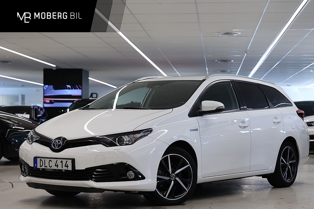 Toyota Auris Touring Sports Hybrid 136hk *Inbyteskampanj!* B-kamera