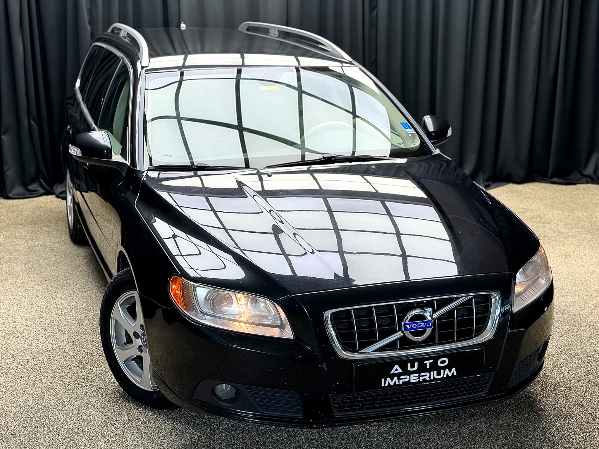 Volvo V70 1.6D DRIVe Summum Skinn 2011, photo 2/50