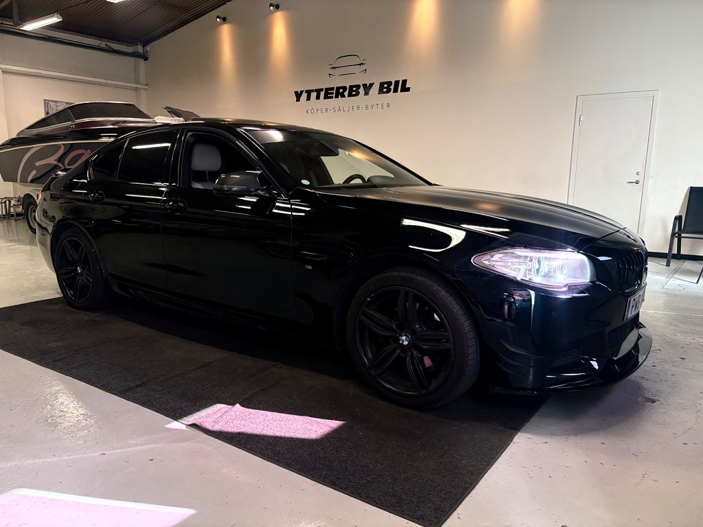 BMW 520d xDrive Sedan Steptronic M Sport H/K Taklucka Navi 
