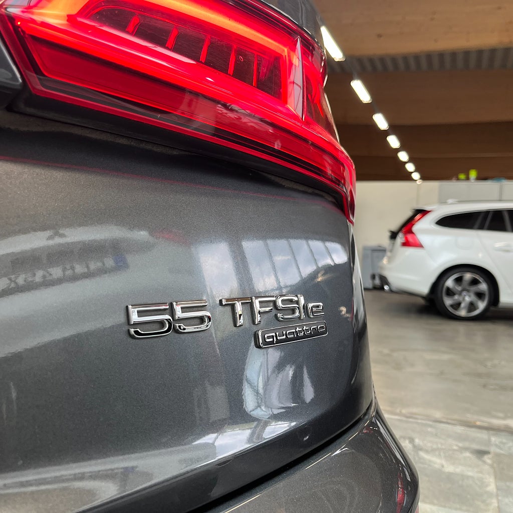Audi Q5 4,99% 55 TFSI e quattro S Line Carplay Matrix Panorama