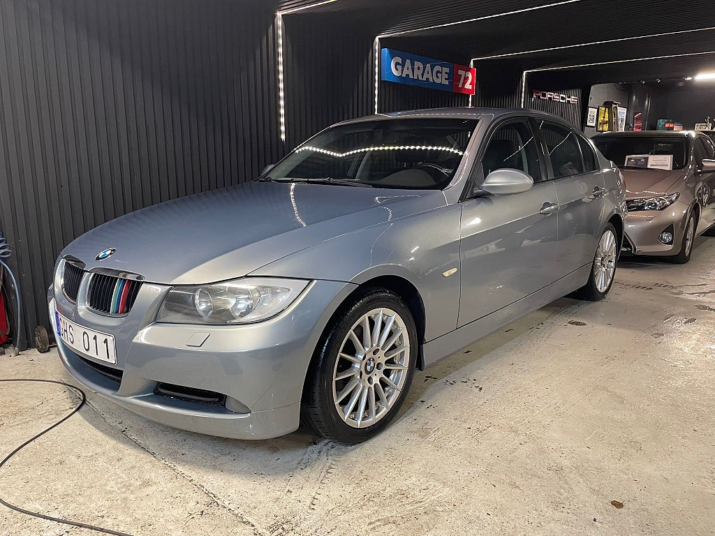 BMW 318 i Sedan Advantage Euro 4 Automat