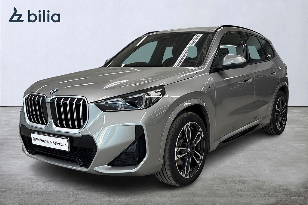 BMW X1 sDrive 18i | DEMOBIL | H&K | Drag | Aktiv farthållare