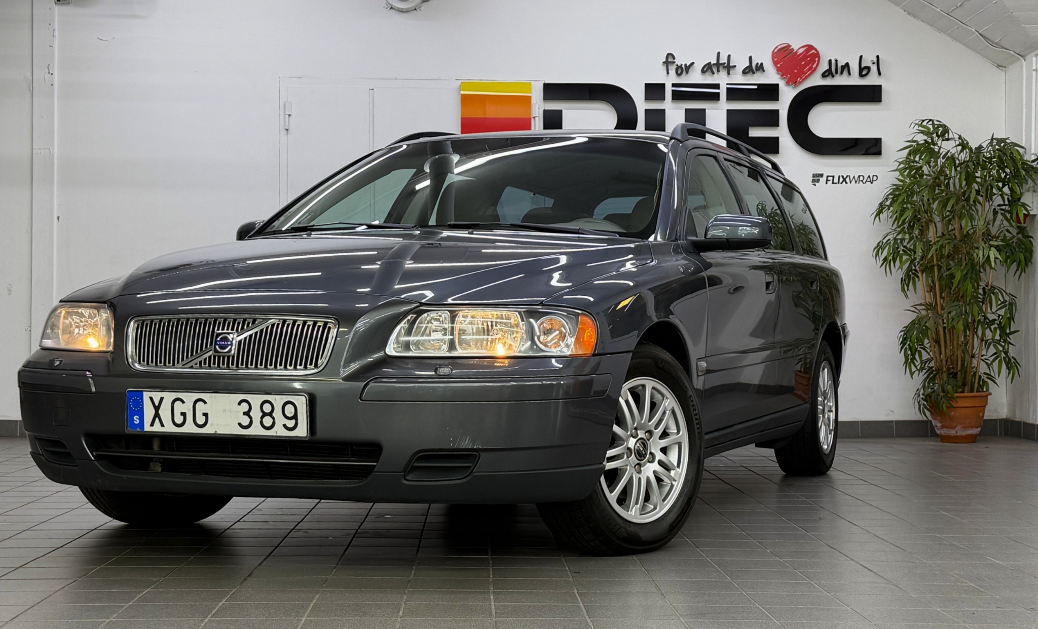 Volvo V70 2.4 Business/NyBes/NyServ 2006, bild 2/10