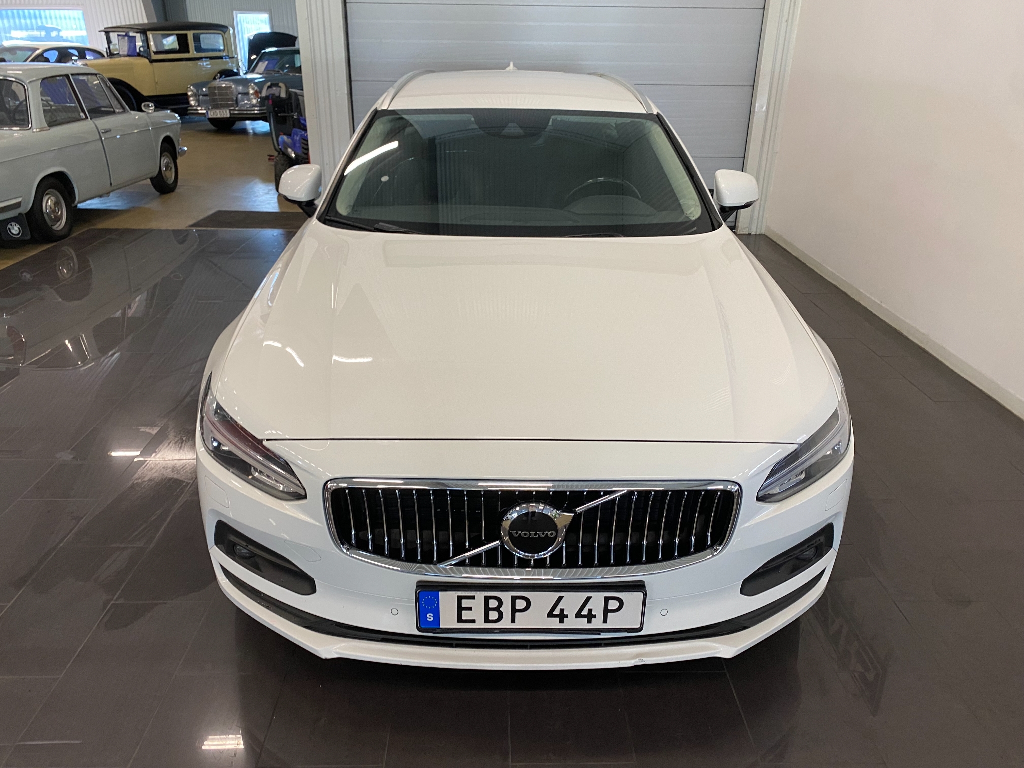 Volvo V90 2021, bild 3/43