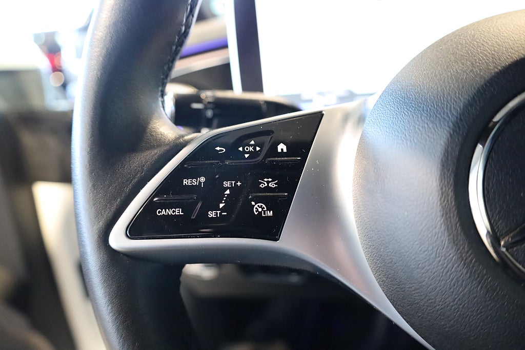 Mercedes-Benz EQE 300 89 kWh Electric Art Line  Navi Leasbar Kamera 2023