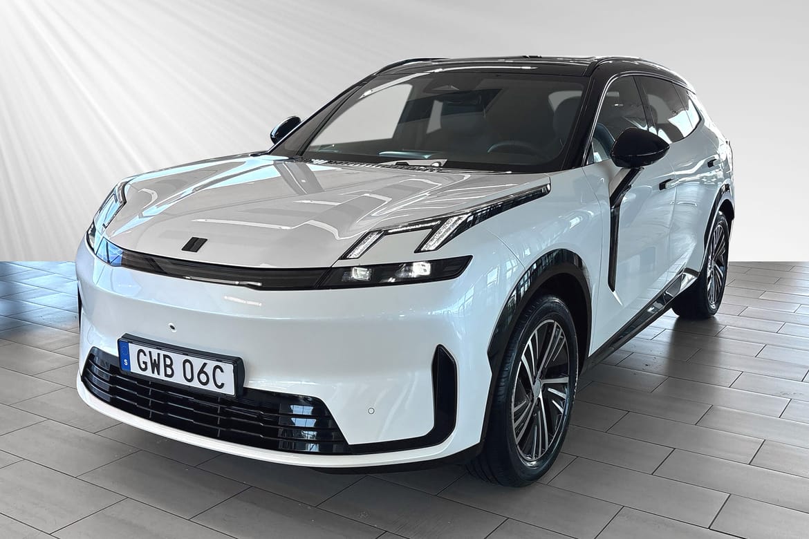Lynk & Co 08 Core PHEV 2025, bild 3/10