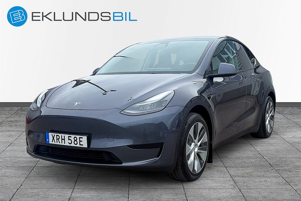 Tesla Model Y Standard Range Autopilot Skinn Panorama Värmare Drag