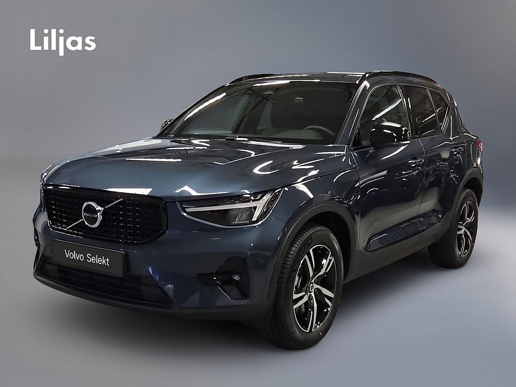 Volvo XC40 B4 FWD Bensin Plus Dark/Drag/SOMMARKAMPANJ/