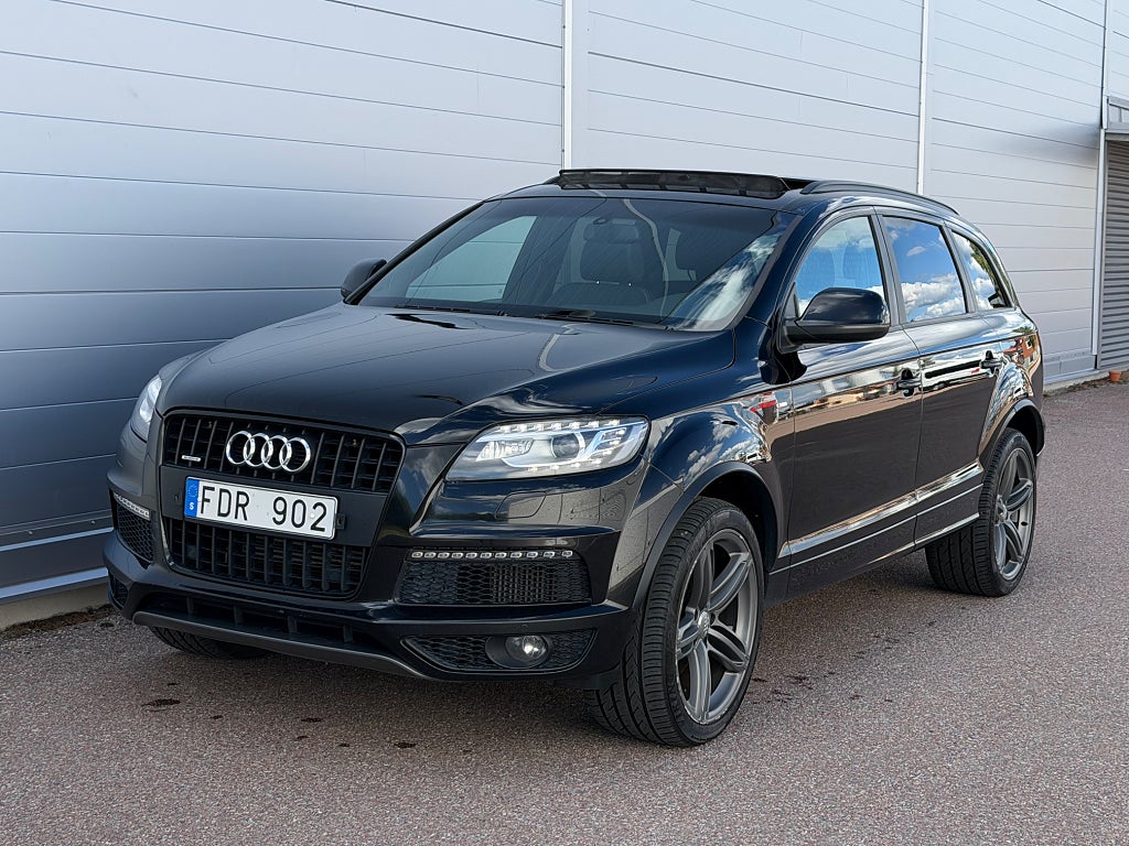 Audi Q7 3.0 TDI  Quattro| S-line | Drag | B-kam| 7 Sits| D-Värm