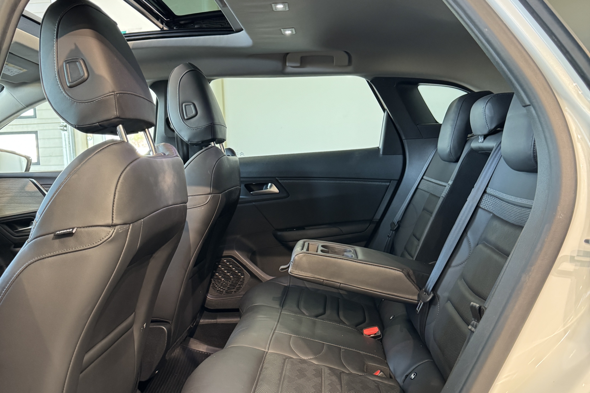 Citroen C5 2022, photo 6/10