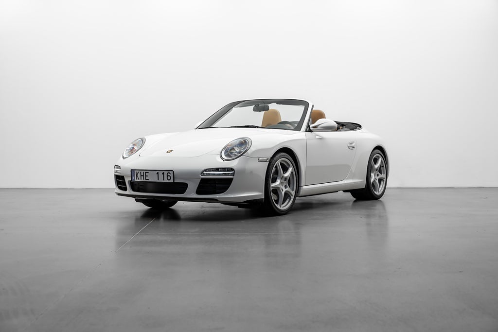 Porsche 911 997 Carrera Cab - Svensksåld - 2 ägare