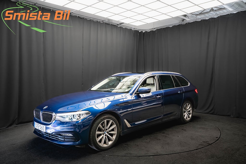BMW 520d xDrive PANORAMA D-VÄRMARE LÄDER DRAG KAMERA KOMFORTSTOL