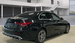 Sedan Mercedes-Benz C 2 av 4