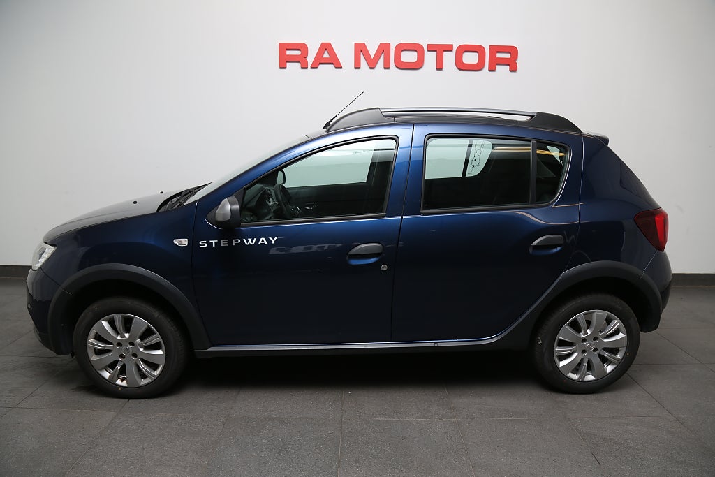 Dacia Sandero Stepway 0,9 TCe PhII Navi P-Sensorer Extraljus Motorvärm 2019