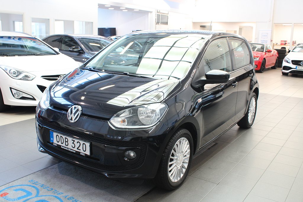 Volkswagen UP! 1.0 MPI high up / Navi / BT / Nybesiktigad 