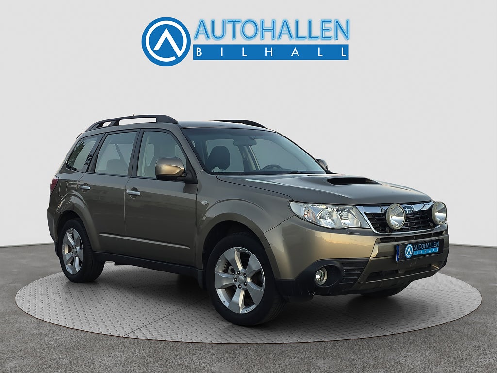 Subaru Forester 2.0 4WD 1 Års GARANTI 0% Ränta 36 Mån