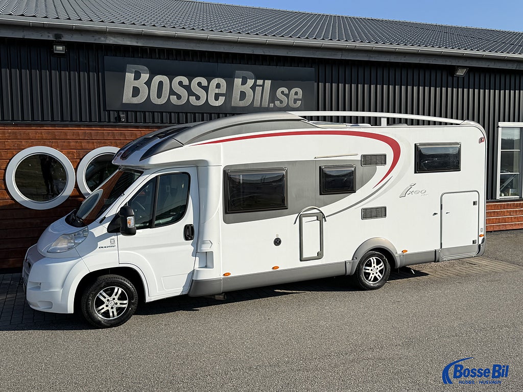 Bürstner iXEO 726