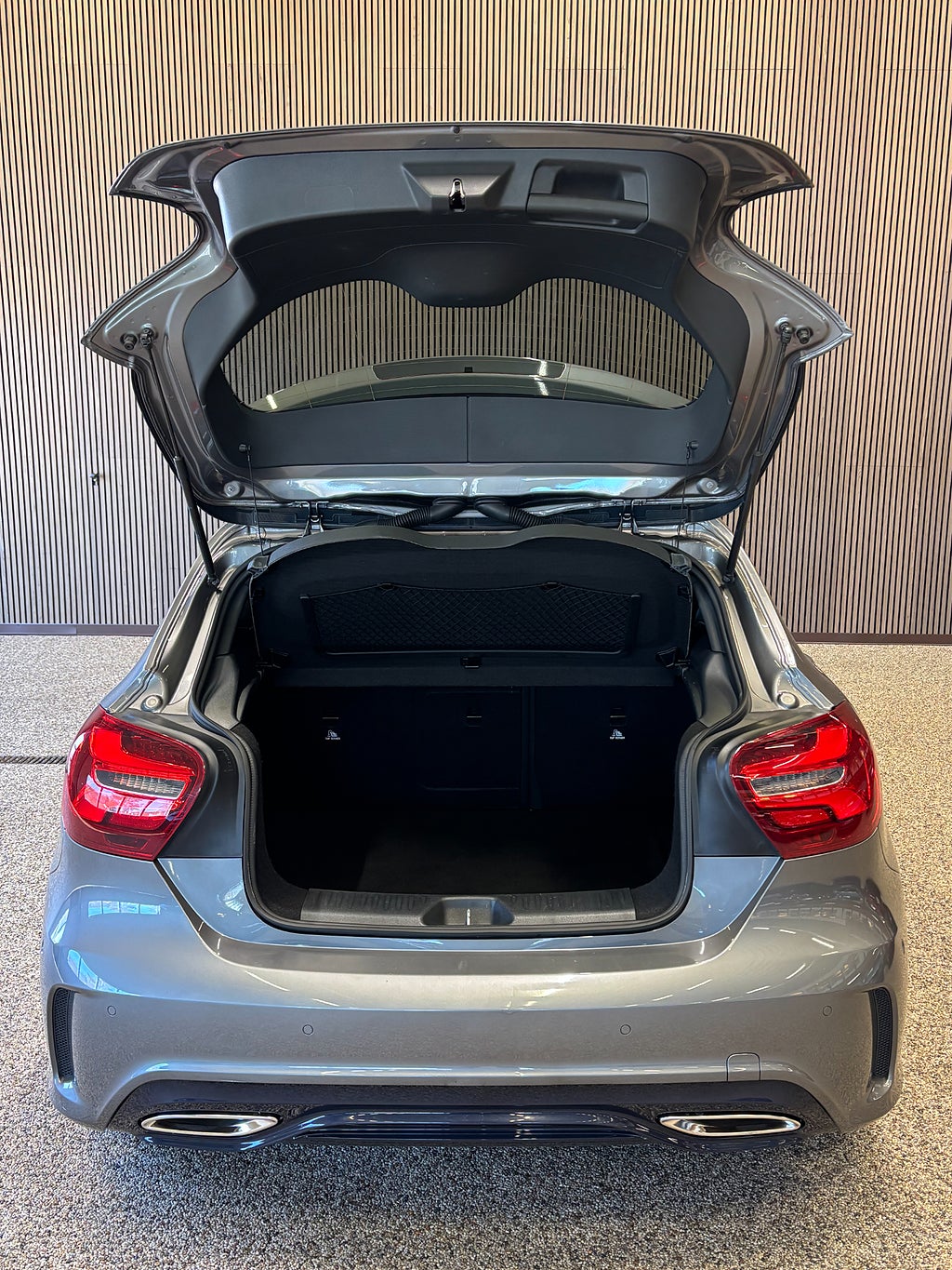 Mercedes-Benz A 220 d 7G-DCT AMG Line