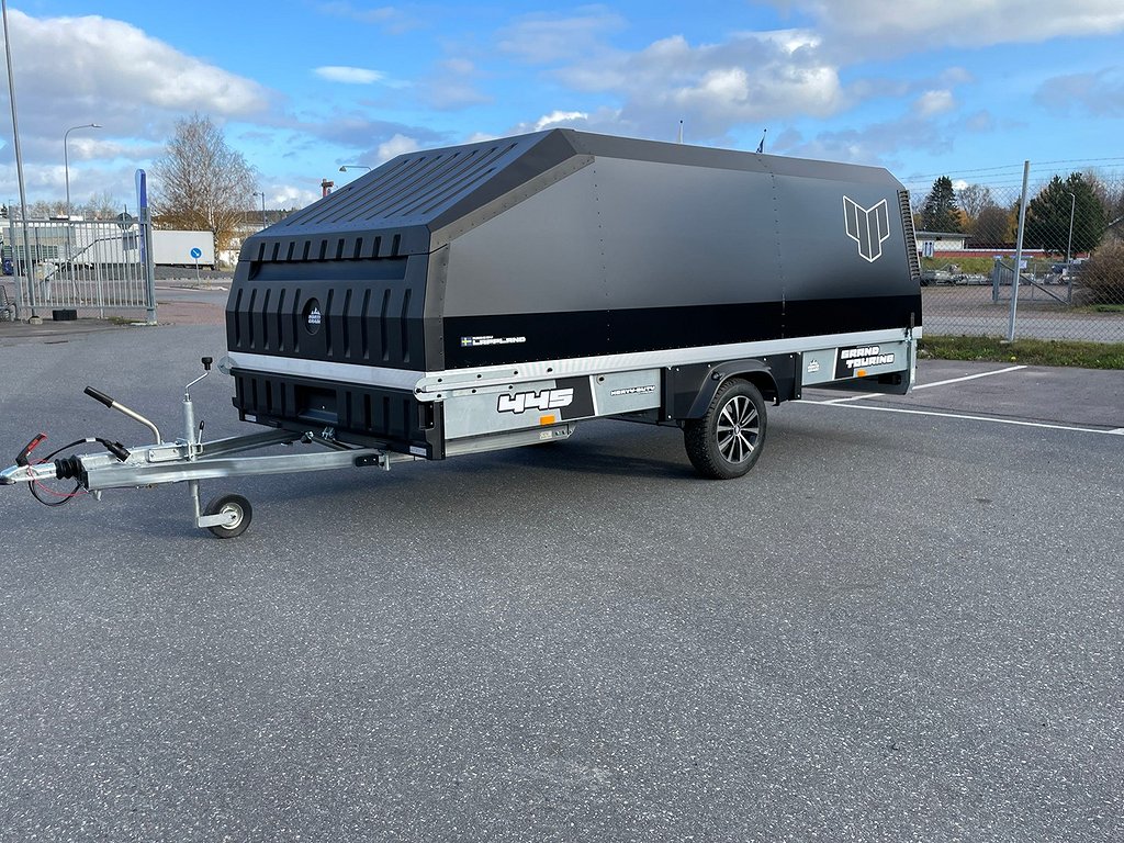 4P 445 TXI Grand Touring Aluminiumkåpa 