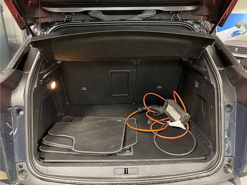 Bild på Peugeot 3008 GT Hybrid4 PHEV 300hk Aut 4WD - CARPLAY, NAV