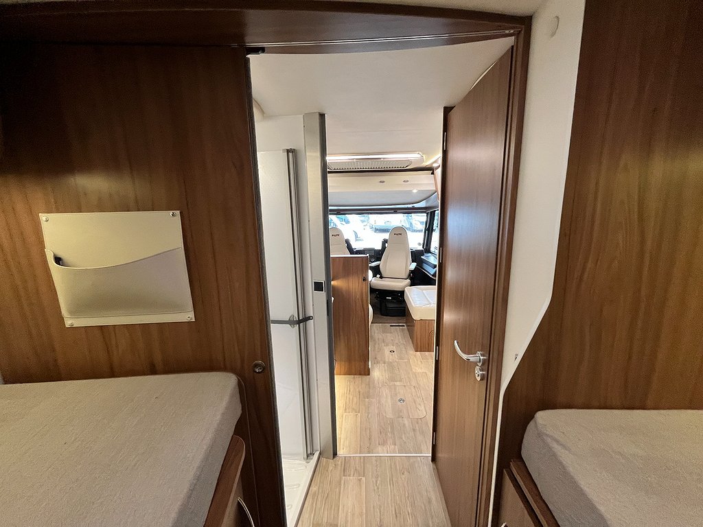 Pilote G740GJ / Alde / Litium / Backkamera - Pilote