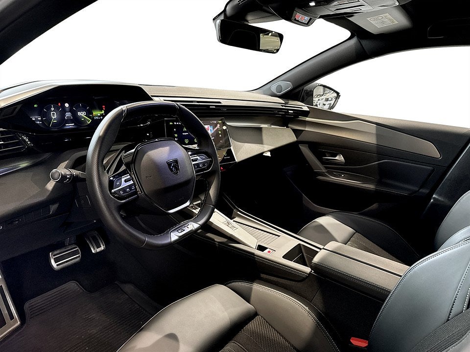 Bild på Peugeot 408 GT 1.2 PT 130hk Aut - B-KAMERA, ELSTOL