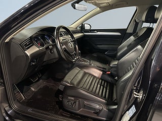Volkswagen Passat Alltrack 2.0 TDI AWD CarPlay Drag Dvärm Kamera skinn SoV – bild 7