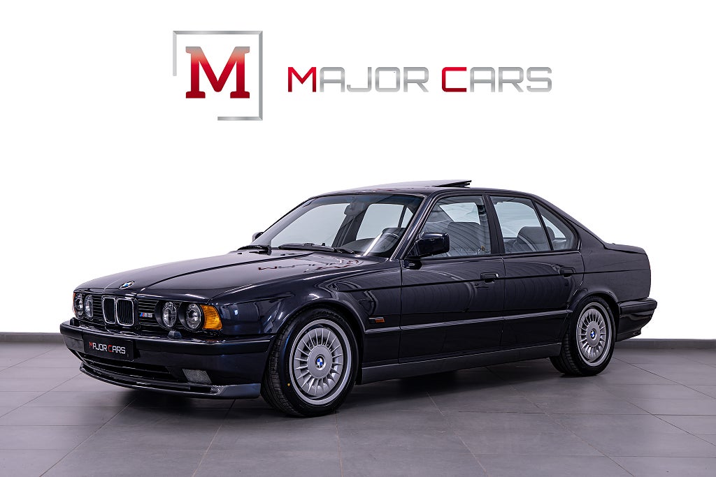 BMW M5 E34 Sedan 3,6 Macaoblå Taklucka HiFi