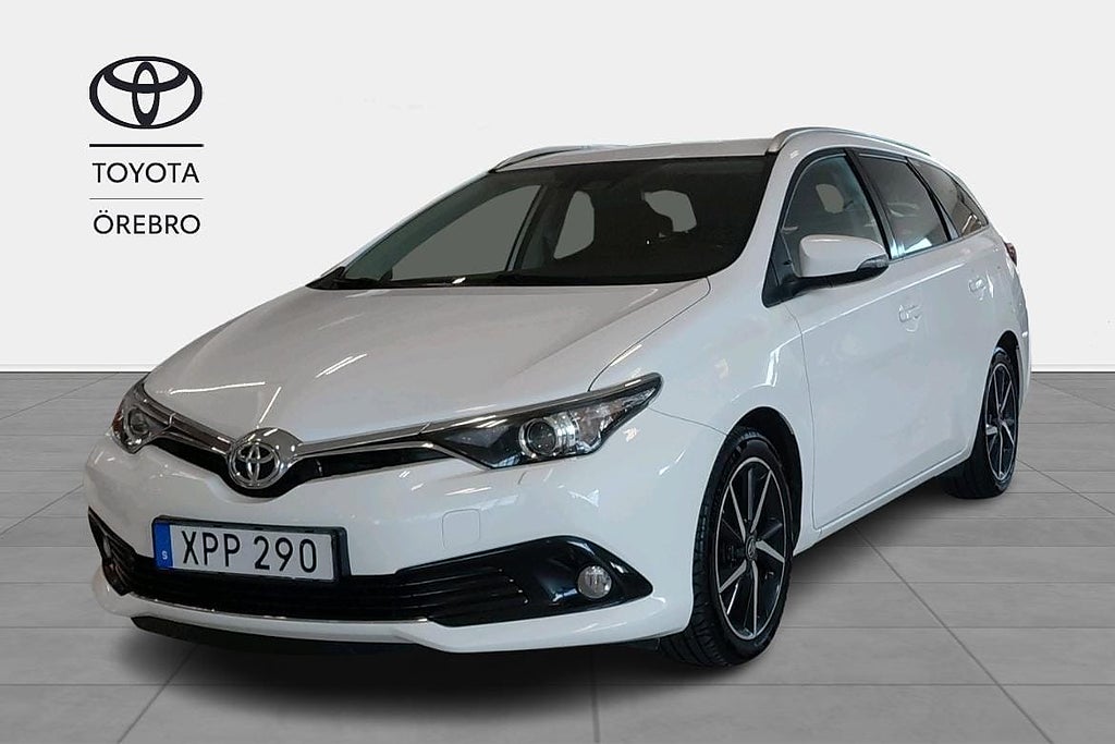 Toyota Auris Touring Sports 1,2T Intense Edition Aut Dragkrok