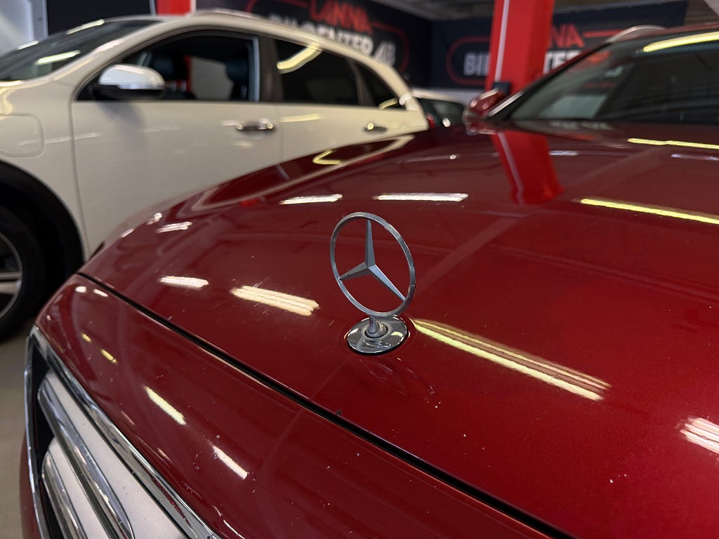Mercedes-Benz E 2018 - miniatyr 12
