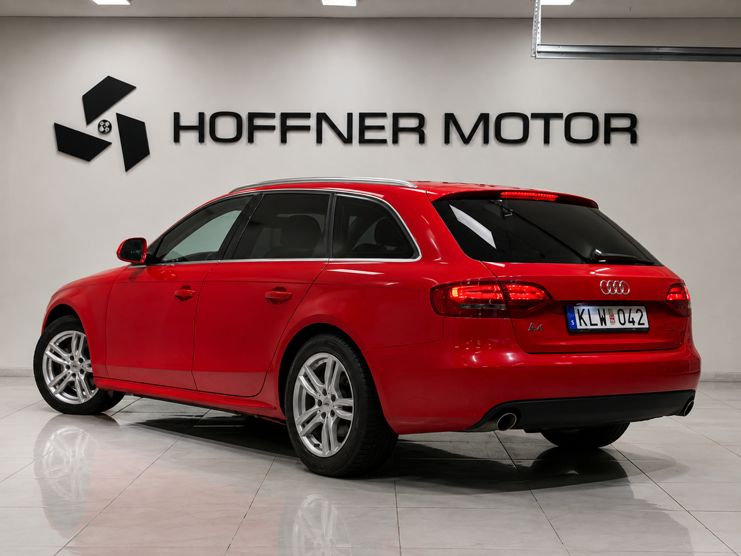 Audi A4 2009, bild 3/33