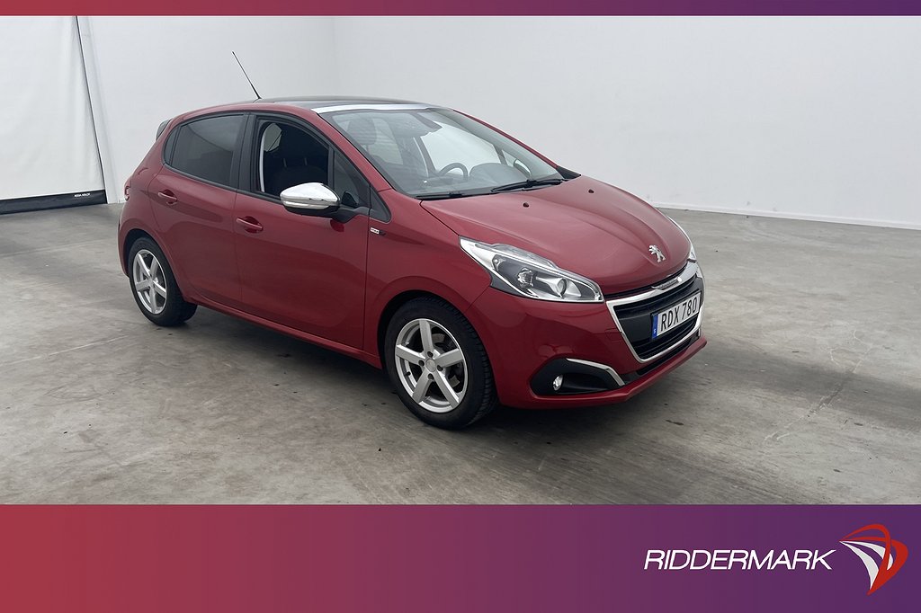 Peugeot 208 1.2 VTi 82hk Pano Navi Sensorer En brukare