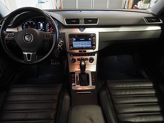 Kombi Volkswagen Passat 16 av 25