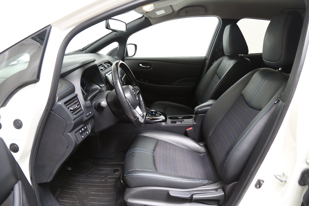 Nissan Leaf 40 kWh Tekna l Navi l BOSE l 360°-kamera 2019