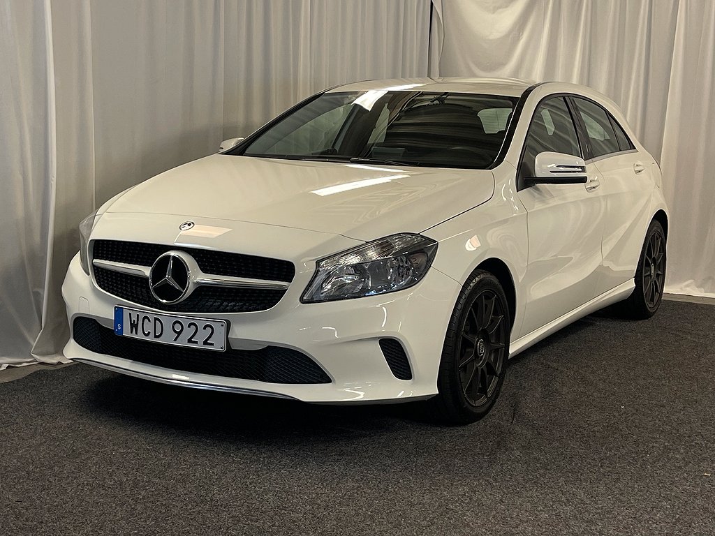 Mercedes-Benz A 180 Style Backkamera Elstol förare Dragkrok