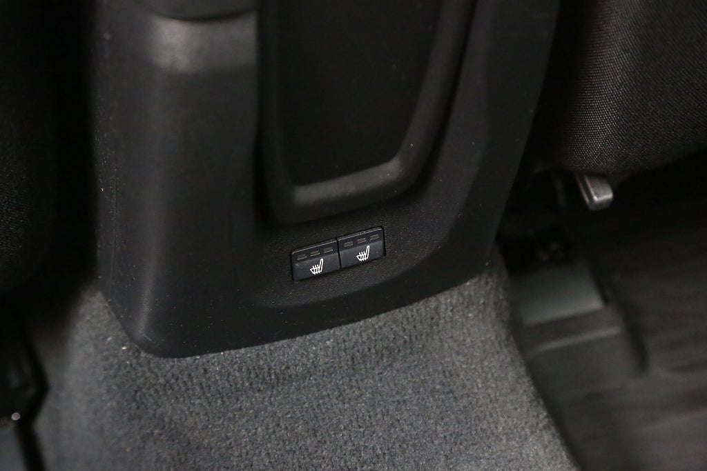 Volvo V40 T3 150hk Kinetic Kamera P-sensorer 2013