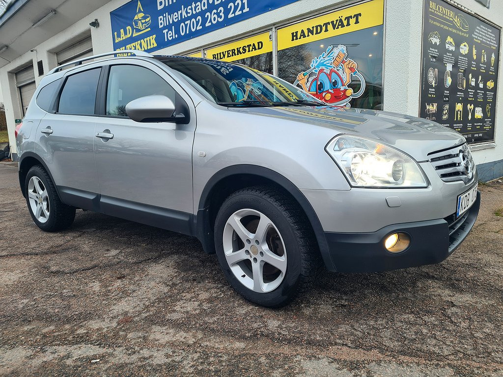 Nissan Qashqai+2 2.0 4x4 CVT Euro 5