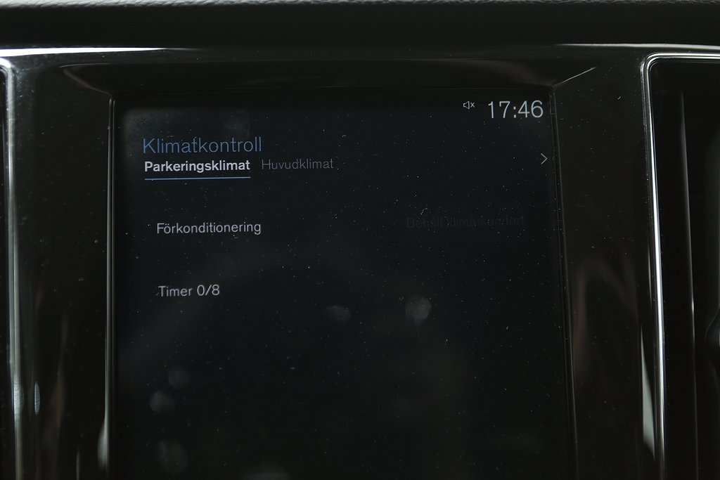 Volvo V60 D3 150hk Momentum Se II Kamera VOC Drag Leasbar 2020