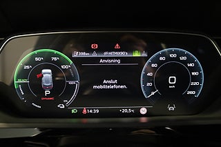 SUV Audi q8-e-tron 27 av 31