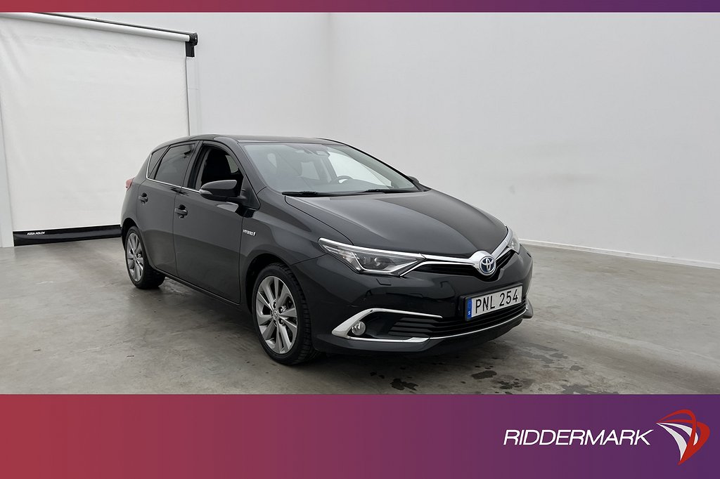 Toyota Auris Hybrid 136hk Executive Kamera H-skinn P-Assist