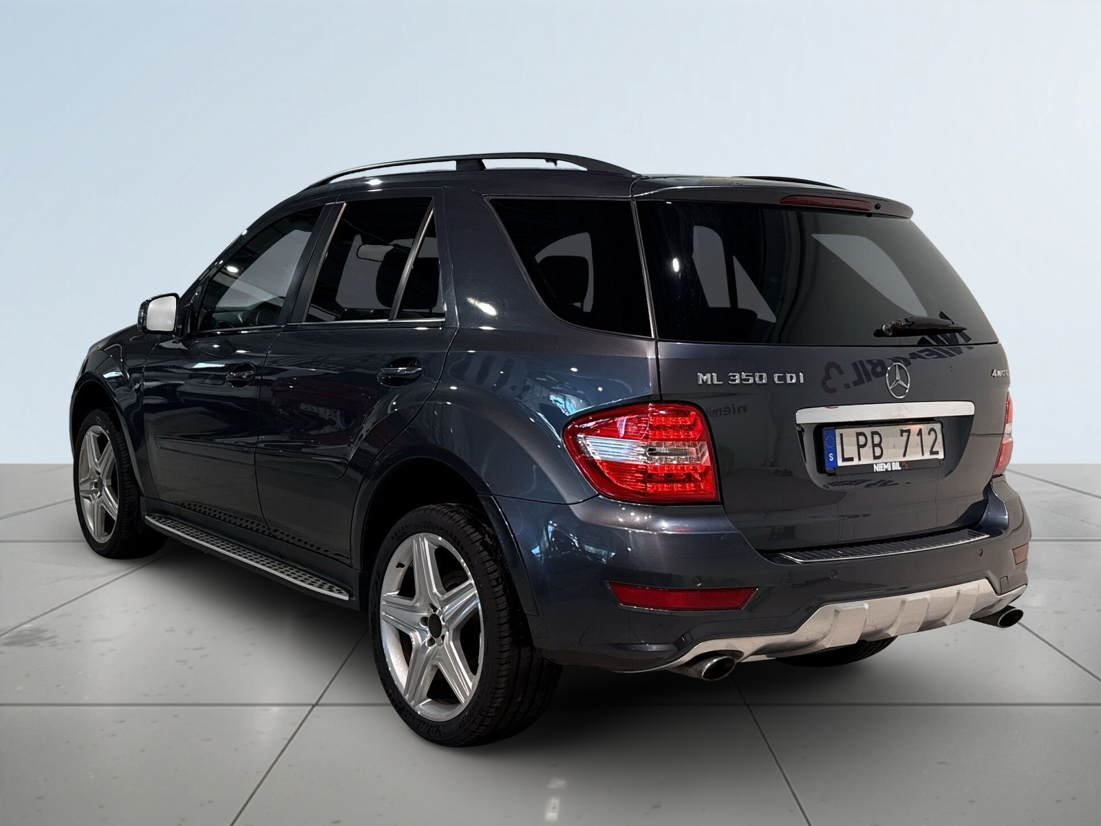 Mercedes-Benz ML 2011, bild 5/10