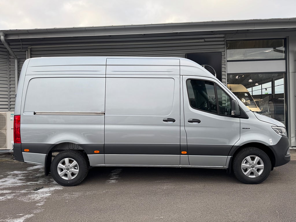 Mercedes-Benz Sprinter eSprinter 320 Skåp A2 SELECT 81 kWh - bild 13