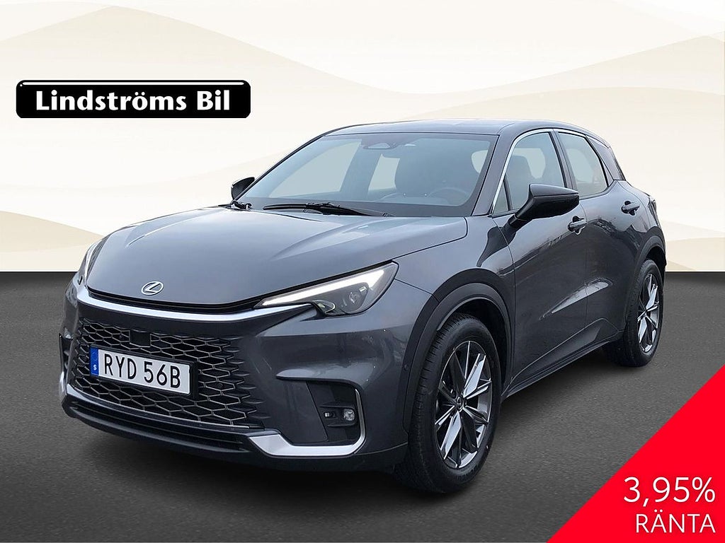 Lexus LBX 1.5 Relax Advanced M.Levinson V-hjul