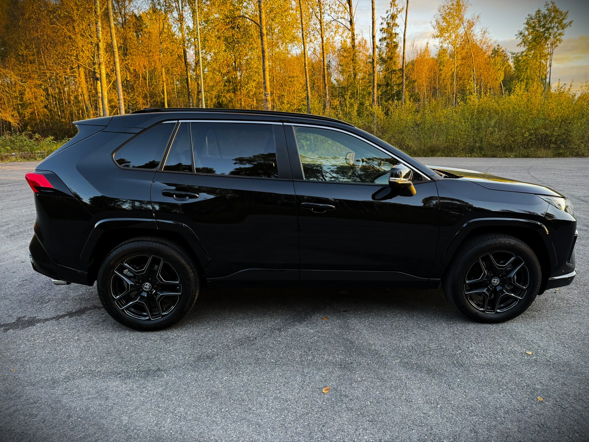 Toyota RAV4 Hybrid AWD-i E-CVT GR Sport 2025, bild 6/54