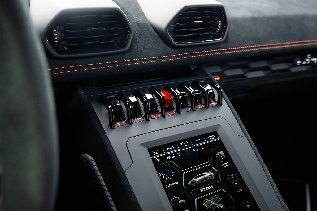 Gallery image 12 of 14