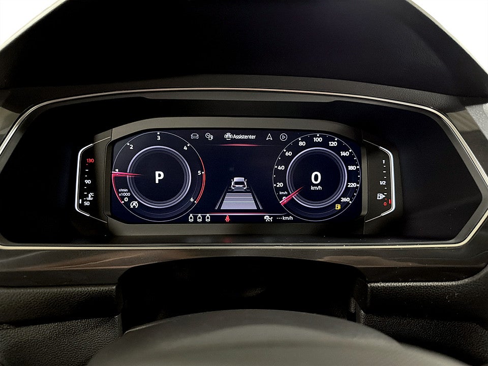 Bild på Volkswagen Tiguan R-Line Allspace 2.0 TDI 200hk Aut 4M R-LINE B-KAMERA
