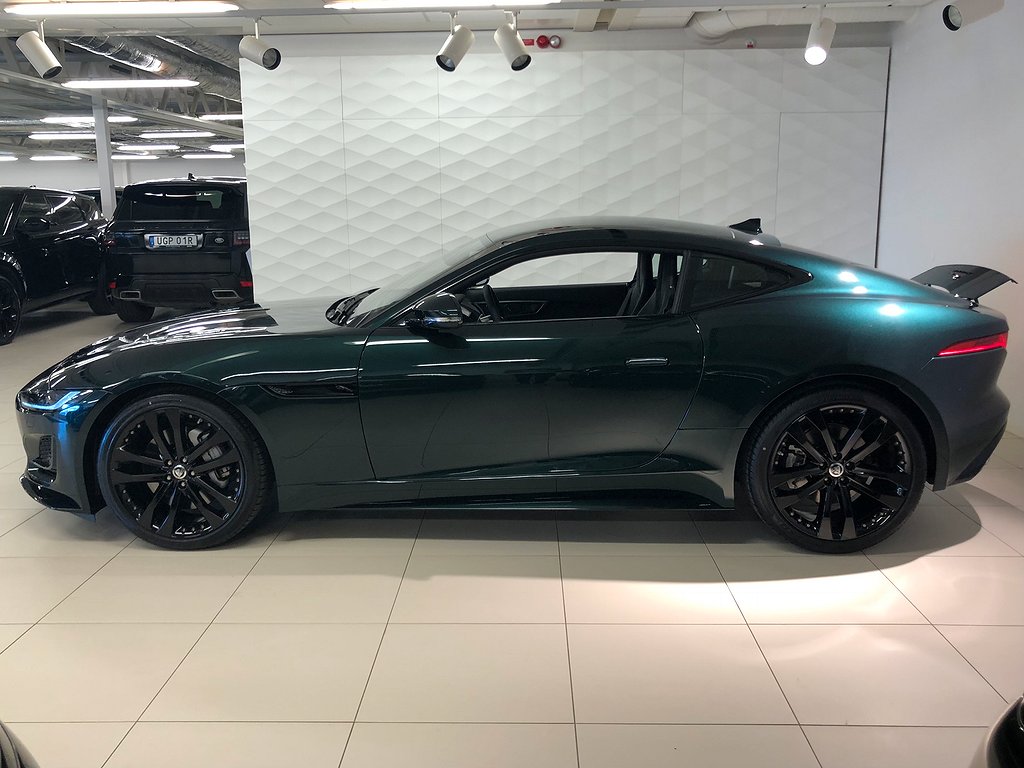 Jaguar F-Type Coupé P300 R-Dynamic